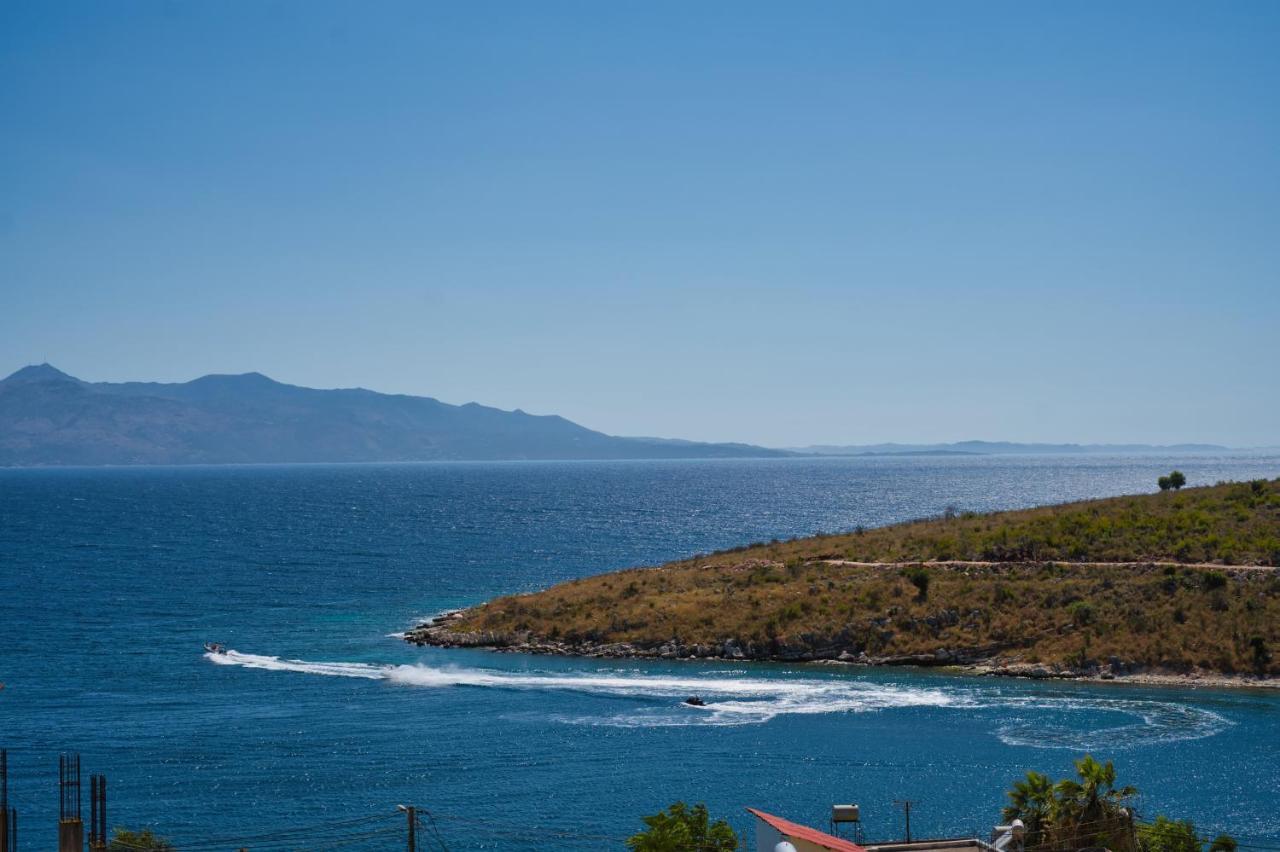 Roel Sarandë