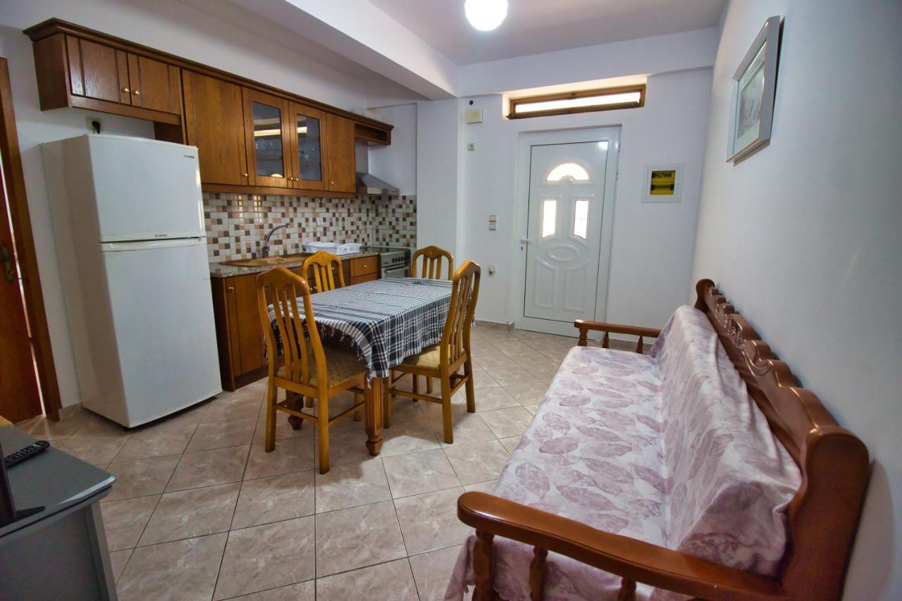 Roel Apartment *